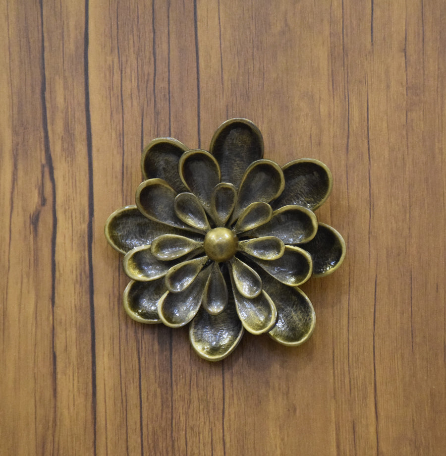 Dalhia Wall Flower Decor - 100% Made From Brass