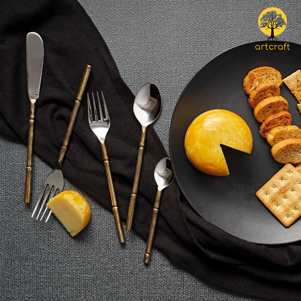 Bamboo cutlery set